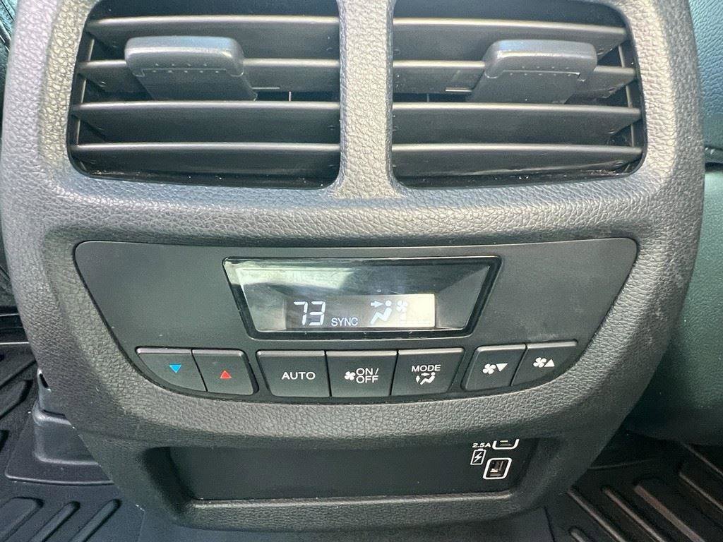 Used 2021 Honda Pilot Special Edition image 13