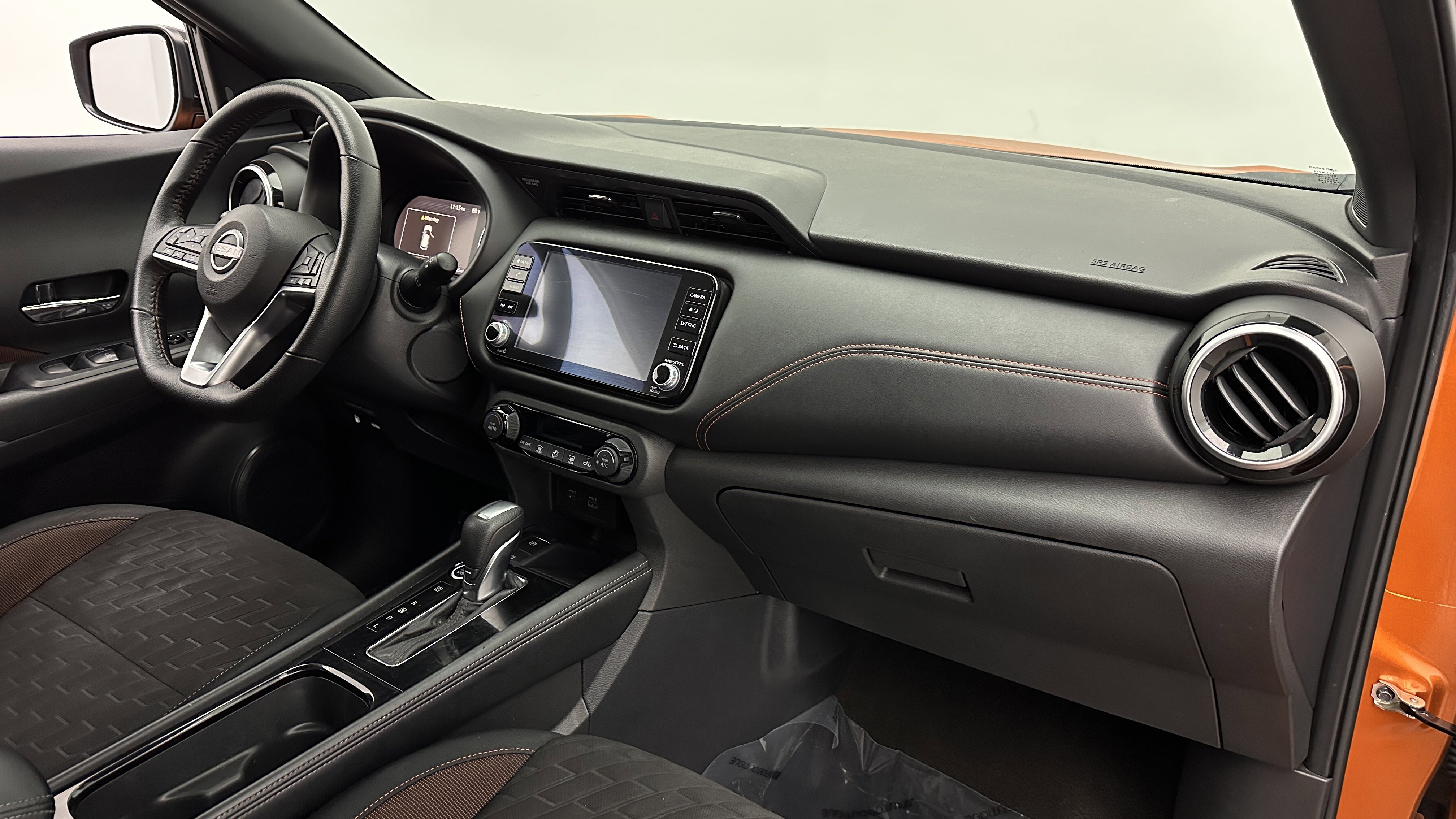 Used 2023 Nissan Kicks SR FWD image 31