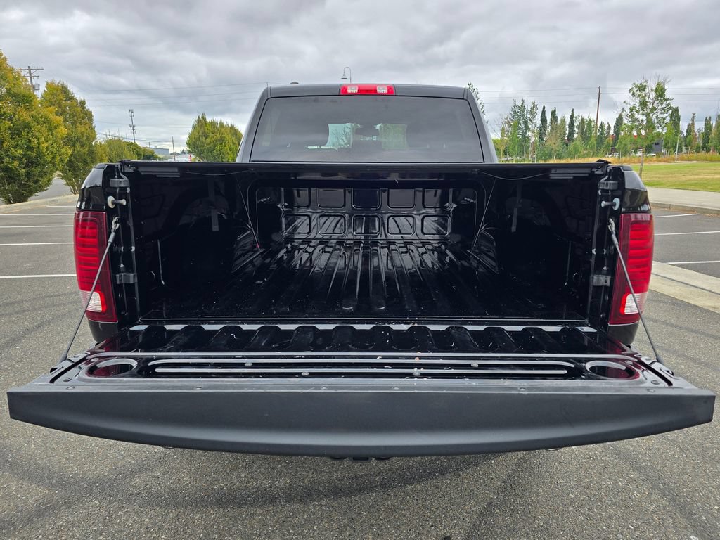 Used 2023 RAM 1500 Warlock AWD/4WD image 18