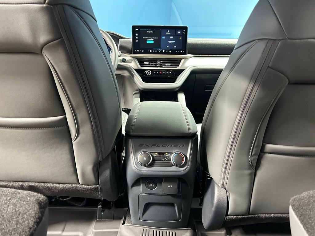 New 2026 Ford Explorer Active w/ Active Comfort Package AWD/4WD image 38