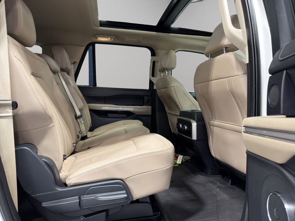 Used 2024 Ford Expedition Max Limited AWD/4WD image 19