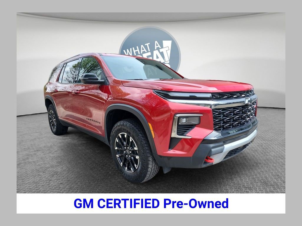 Certified 2025 Chevrolet Traverse Z71 w/ Driver Confidence Package AWD/4WD image 1