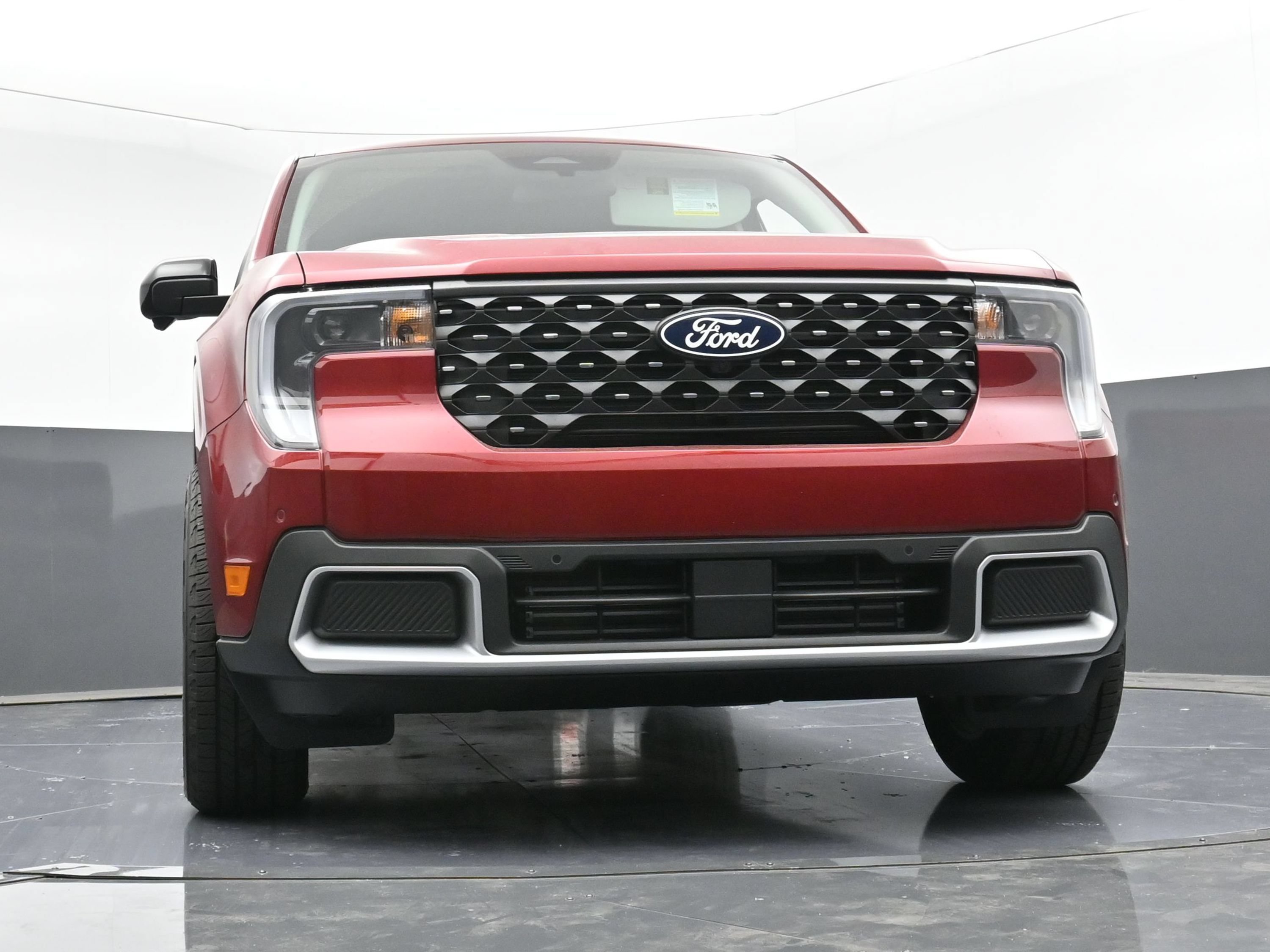 Used 2025 Ford Maverick Lariat AWD/4WD image 11