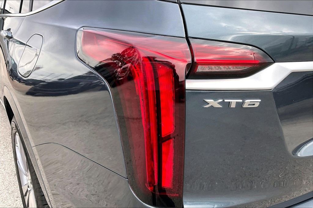 Used 2020 Cadillac XT6 Premium Luxury FWD image 20
