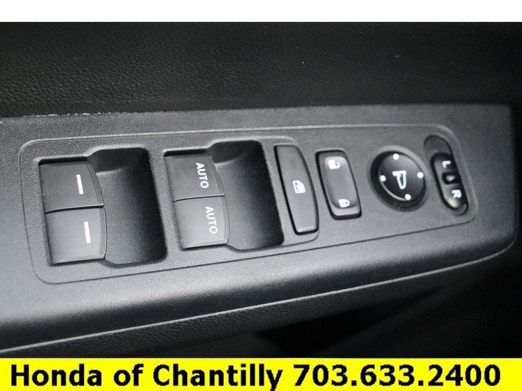 Certified 2025 Honda CR-V EX image 19