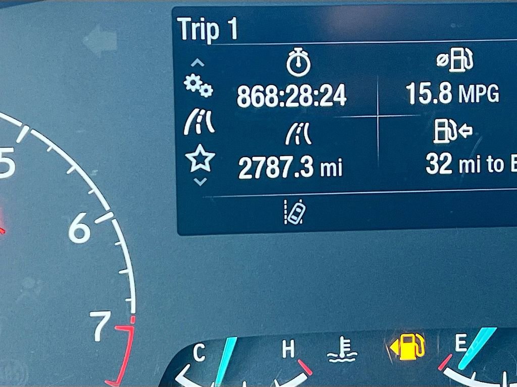 Used 2023 Ford Transit 250 Medium Roof image 12