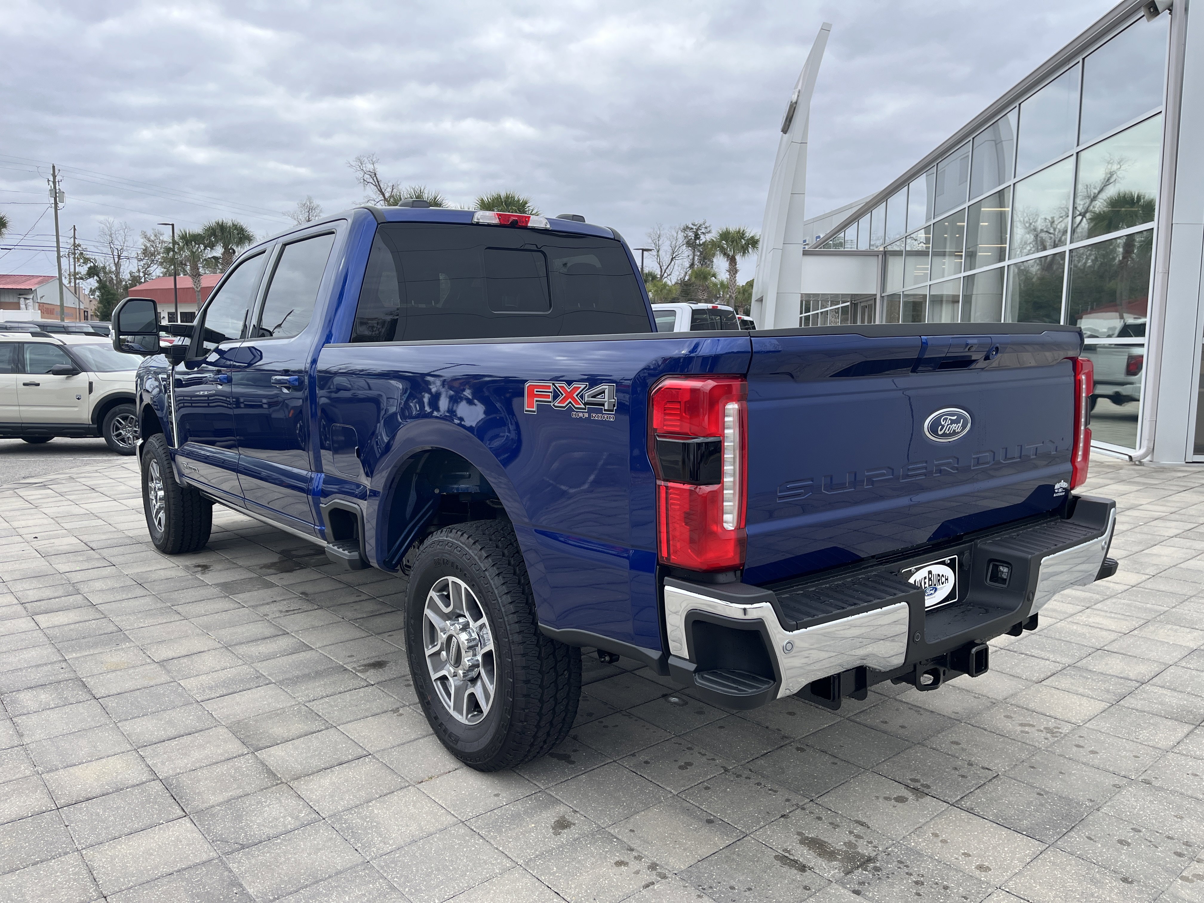 New 2026 Ford F250 Lariat w/ Lariat Ultimate Package image 4