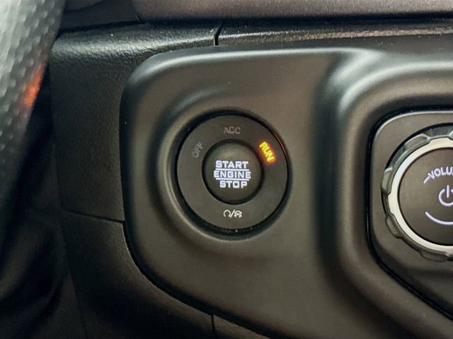 Used 2021 Jeep Gladiator Mojave w/ Cold Weather Group image 13