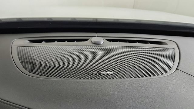 Certified 2026 Volvo XC90 B6 Plus w/ Protection Package Premier AWD/4WD image 24