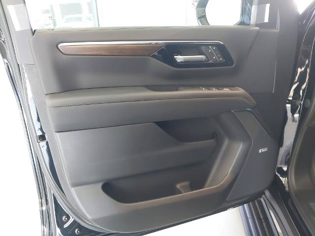 New 2026 Chevrolet Tahoe High Country AWD/4WD image 25