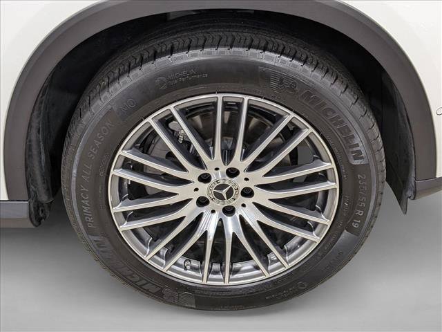 Used 2026 Mercedes-Benz GLC 300 4MATIC image 24