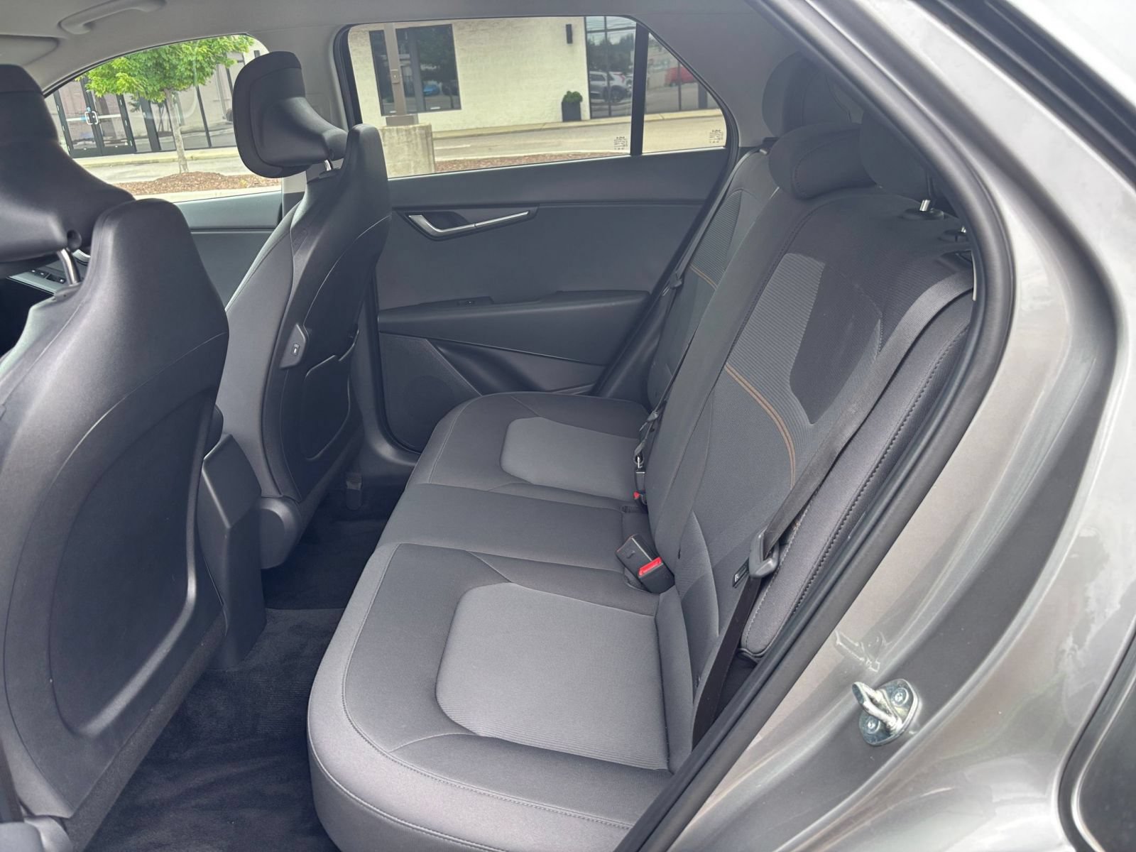 Used 2026 Kia Niro LX FWD image 24