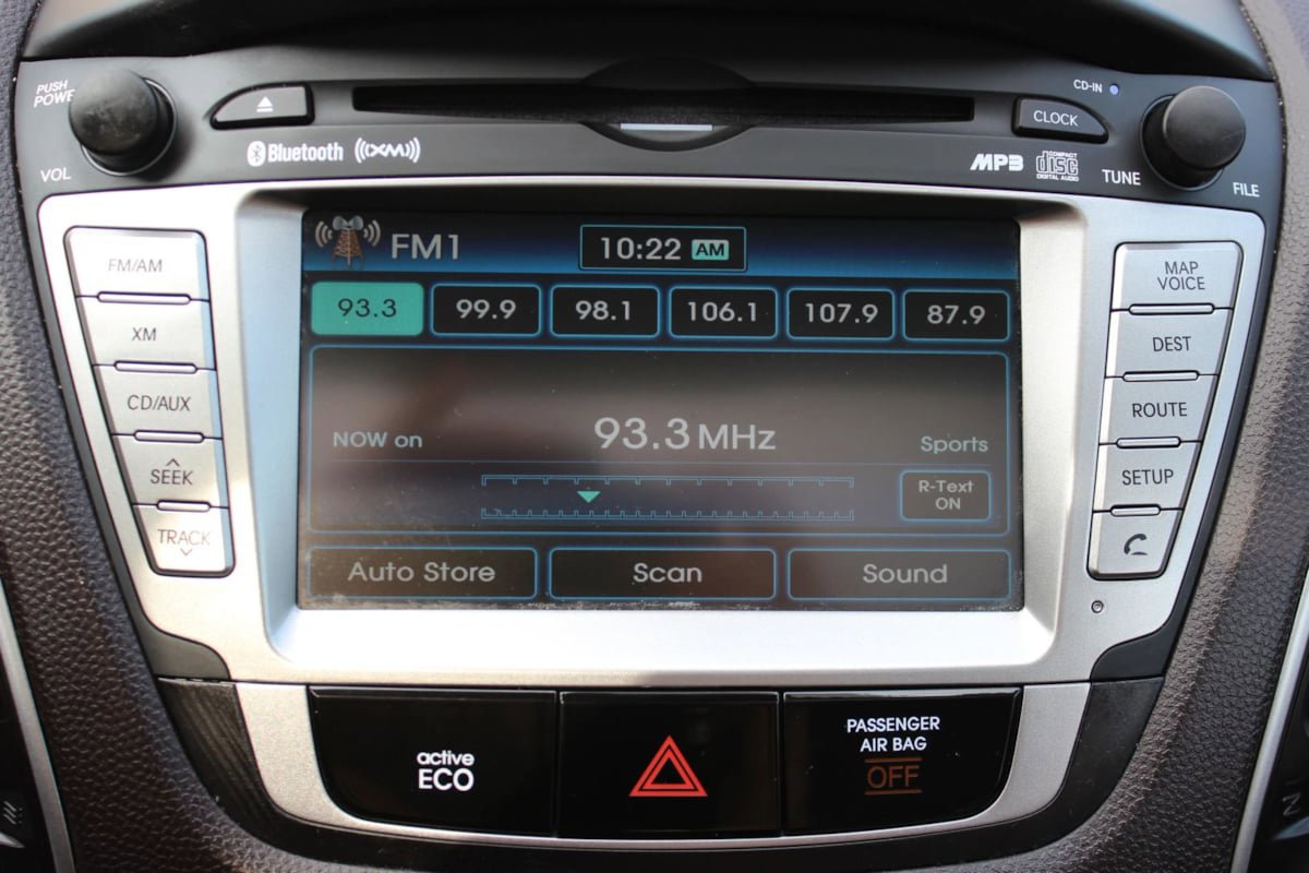 Used 2013 Hyundai Tucson Limited w/ Premium Pkg AWD/4WD image 15