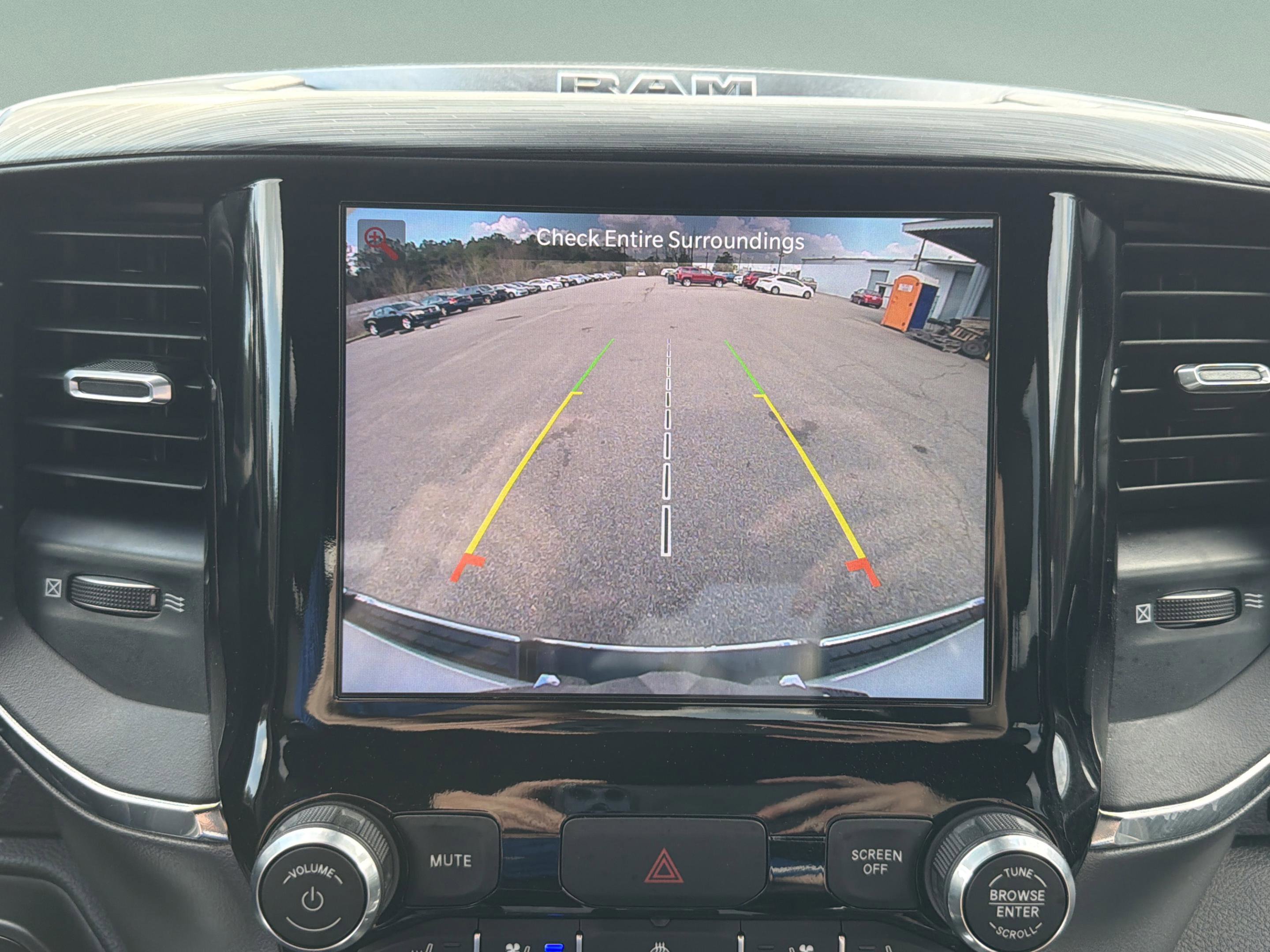 Used 2024 RAM 1500 Laramie image 31