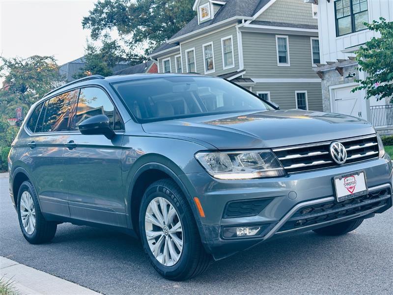 Used 2018 Volkswagen Tiguan S image 5