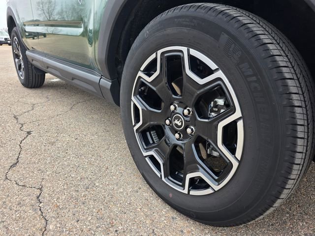 Certified 2025 Ford Bronco Sport Outer Banks w/ Outer Banks Tech Package+ AWD/4WD image 47