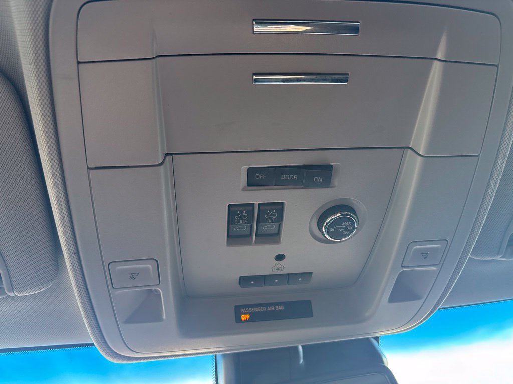 Used 2019 Chevrolet Tahoe LT AWD/4WD image 25