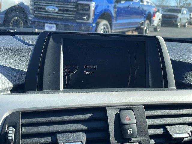 Used 2016 BMW 320i Sedan image 19