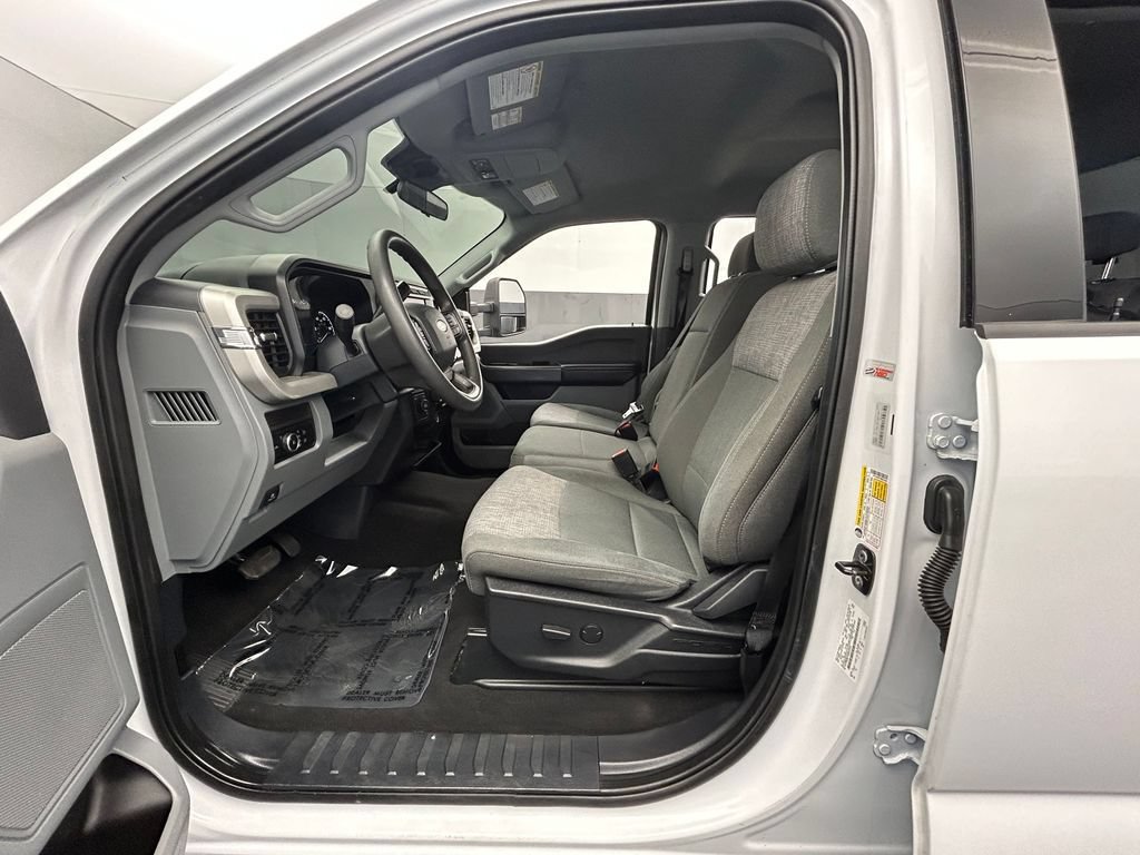 Used 2024 Ford F250 XLT AWD/4WD image 46