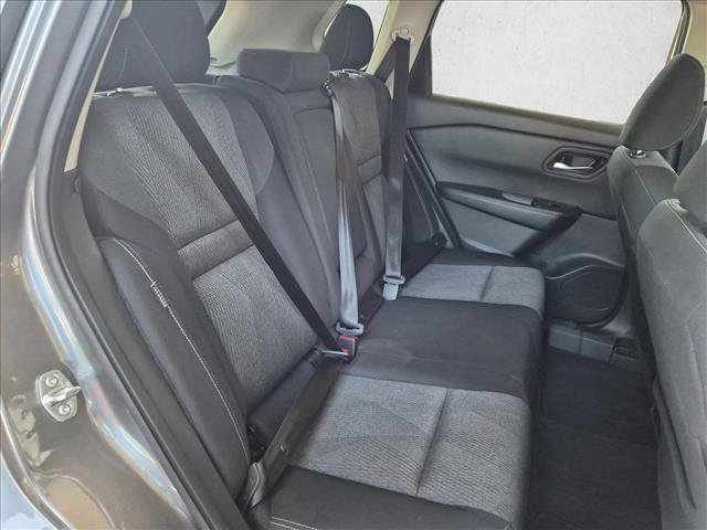 Used 2024 Nissan Rogue SV FWD image 19