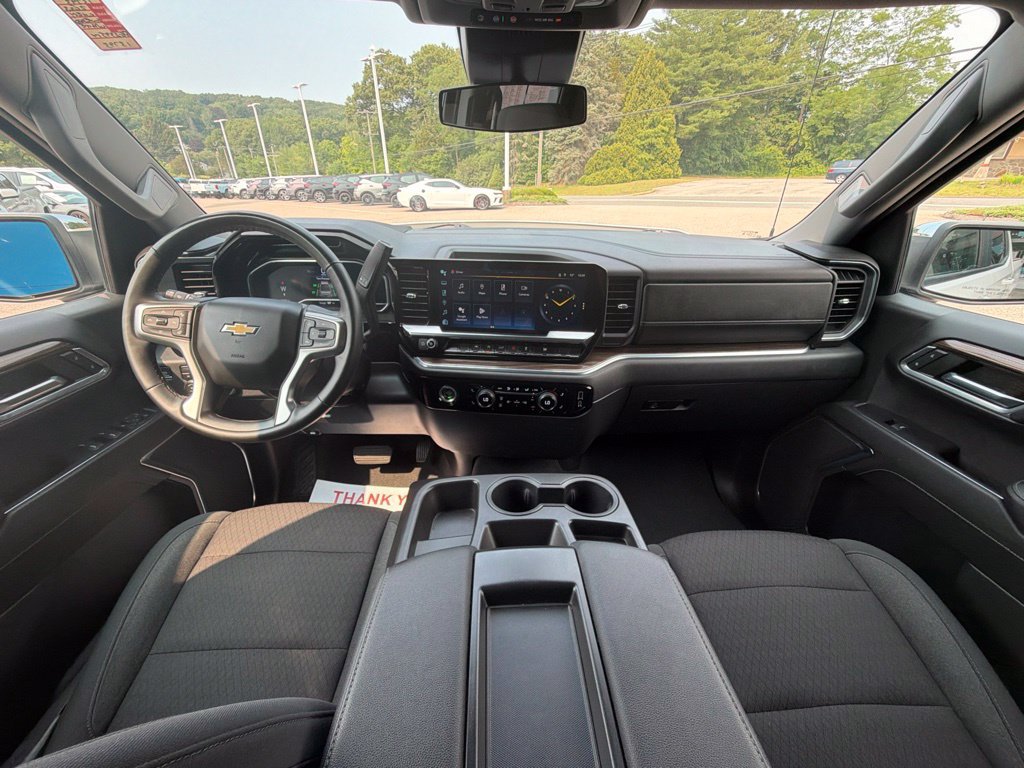 Certified 2023 Chevrolet Silverado 1500 LT AWD/4WD image 17