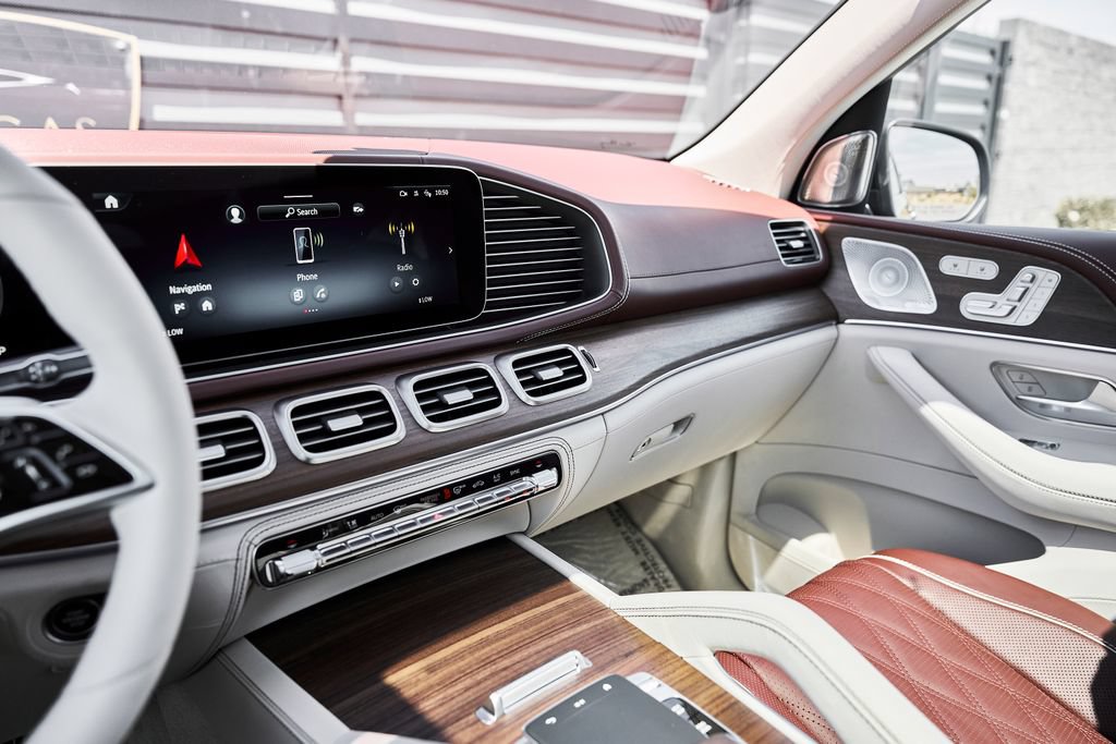 Used 2026 Mercedes-Benz Maybach GLS 600 4MATIC image 72