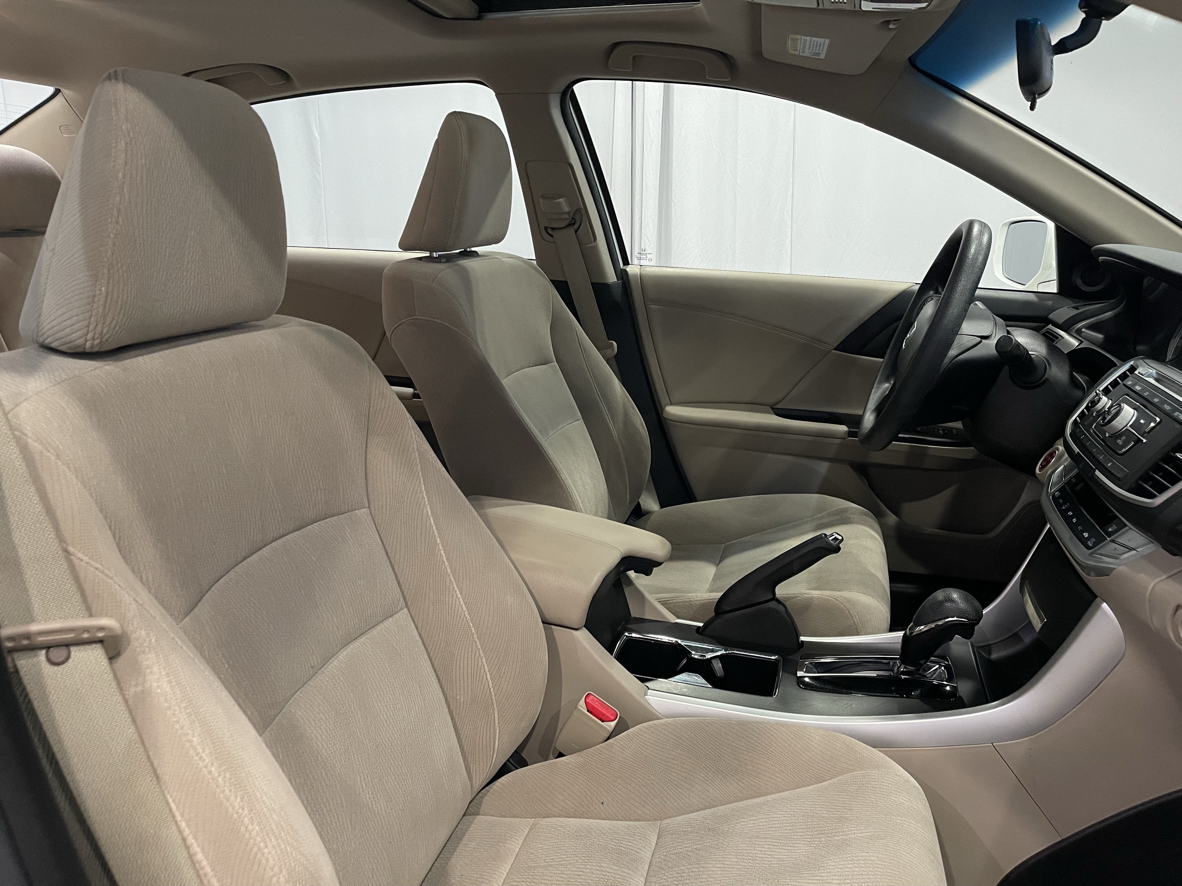 Used 2013 Honda Accord EX image 25