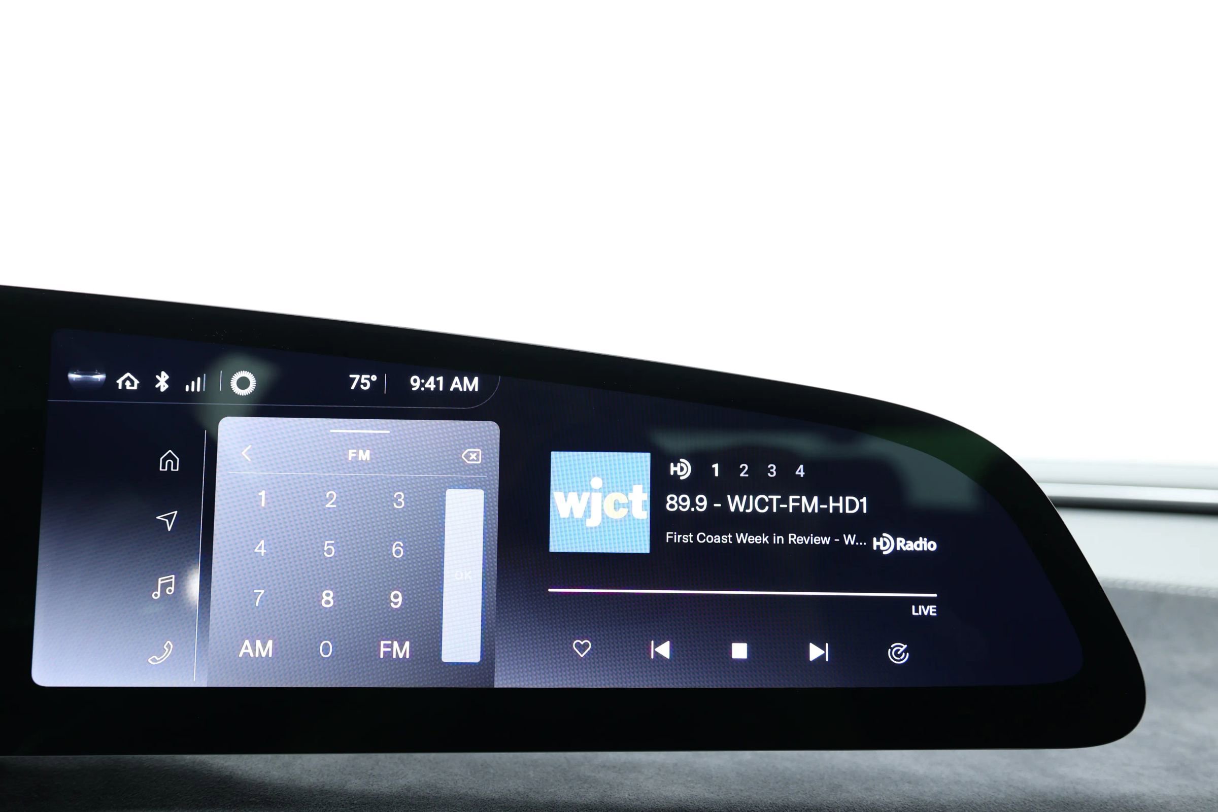 Used 2023 Lucid Air Grand Touring image 32