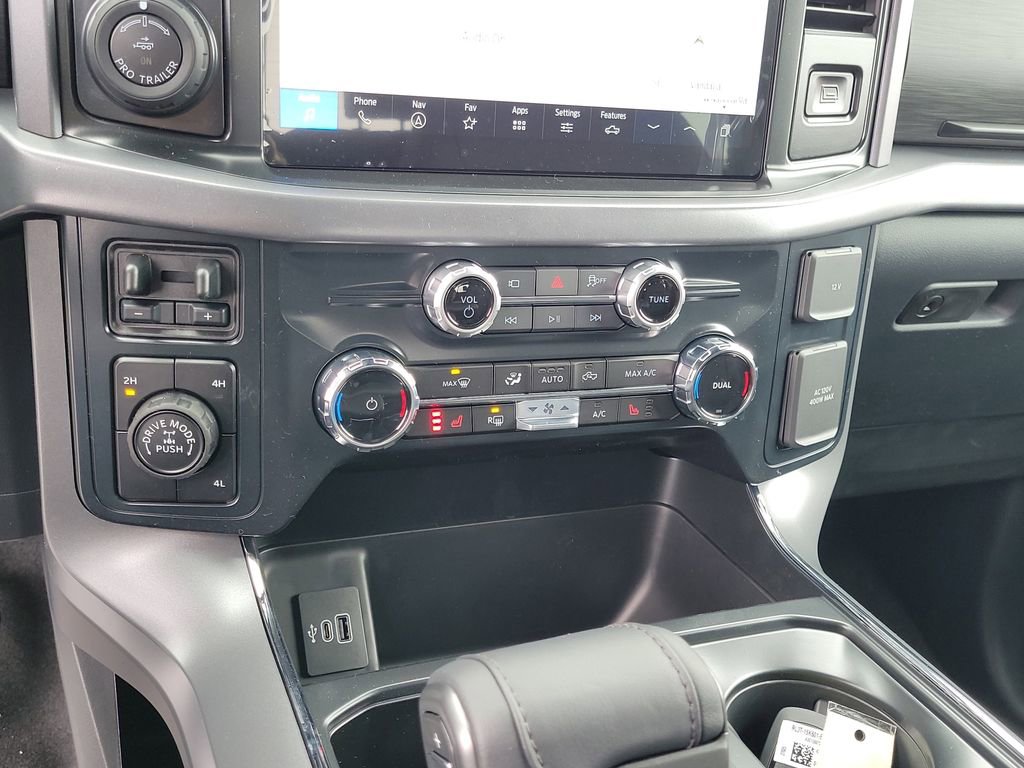 New 2026 Ford F150 XLT w/ Equipment Group 302A MID image 28