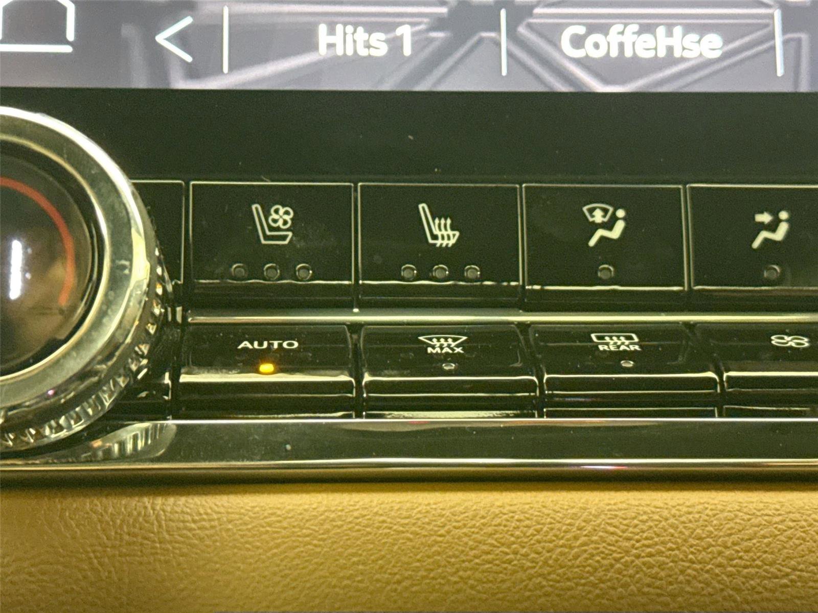 Used 2023 GMC Canyon AT4 w/ AT4 Premium Package image 8