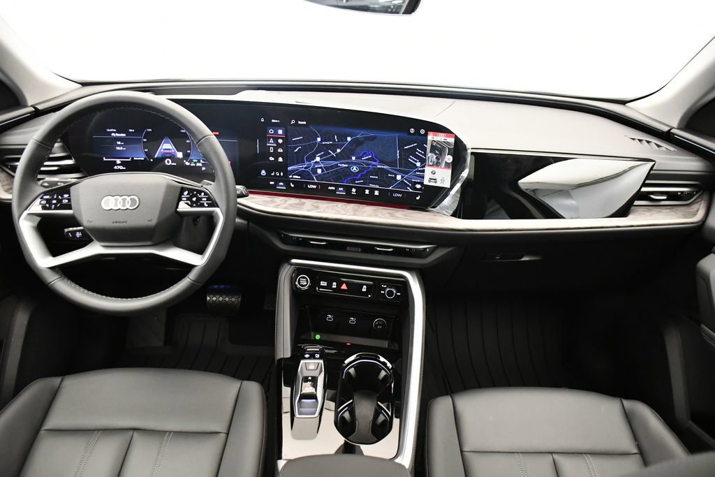 Used 2025 Audi Q5 Premium Plus w/ Premium Plus image 21