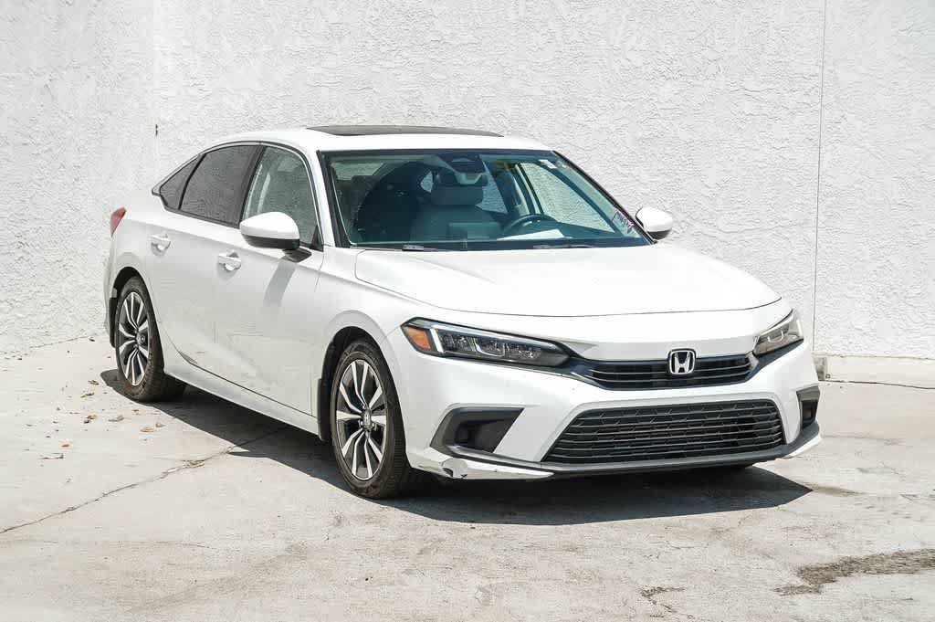 Used 2022 Honda Civic EX image 3