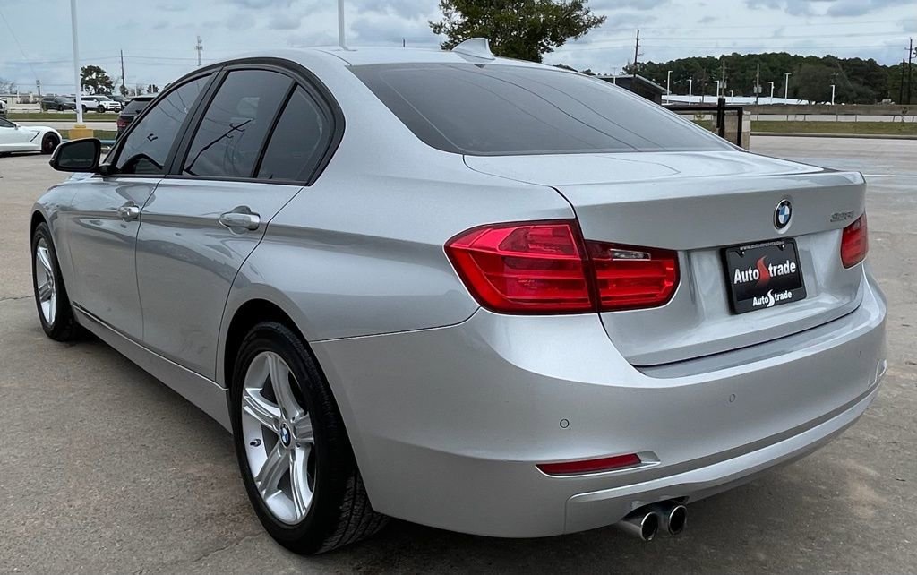 Used 2015 BMW 328i Sedan RWD image 6