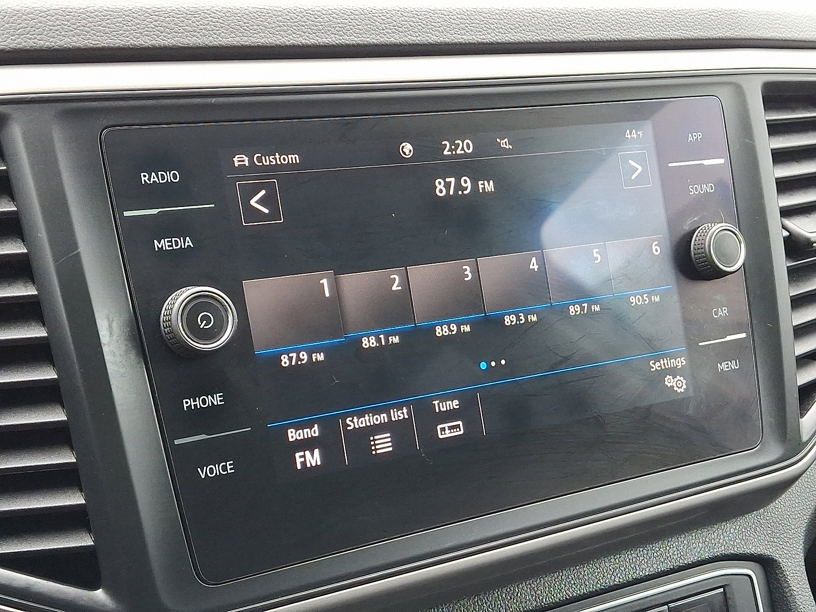 Used 2021 Volkswagen Atlas SE w/ Panoramic Sunroof Package image 18