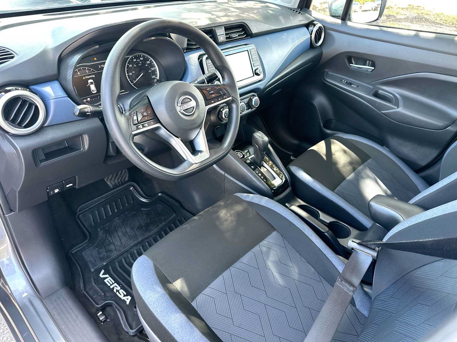 Used 2025 Nissan Versa SV w/ Trunk Package FWD image 18