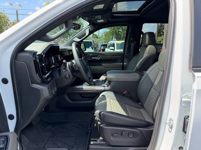 Used 2023 Chevrolet Silverado 1500 ZR2 w/ Technology Package AWD/4WD image 10