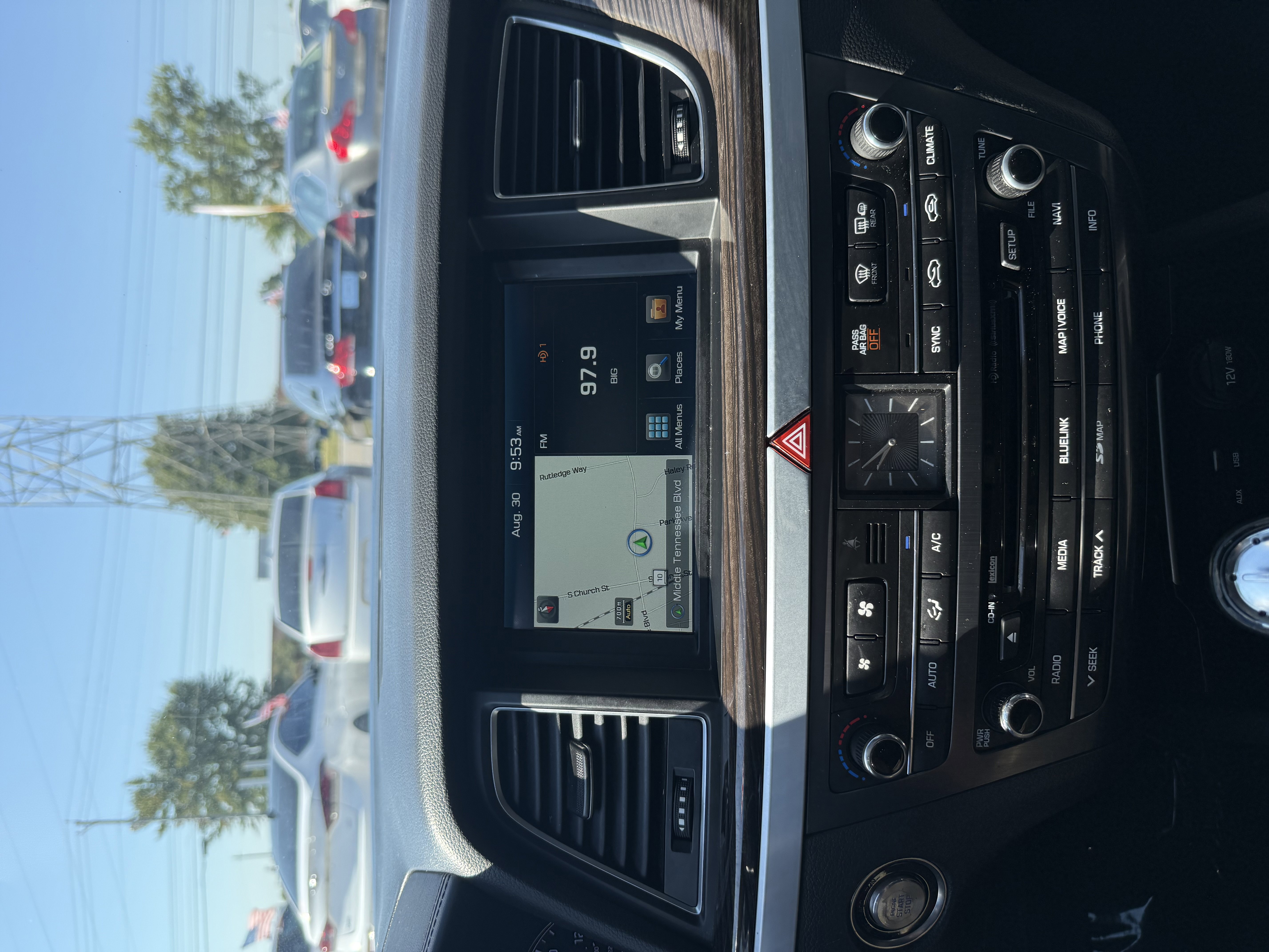 Used 2015 Hyundai Genesis 3.8 w/ Option Group 02 image 14