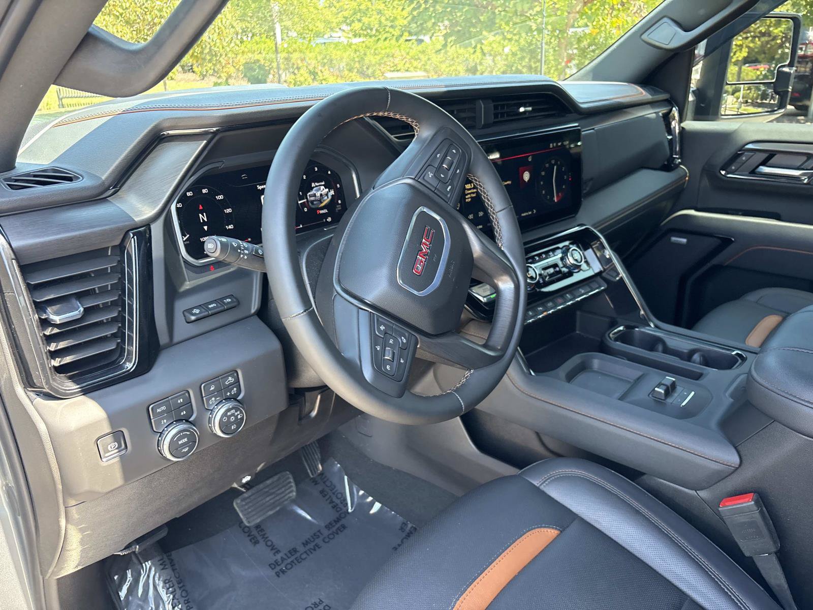 Used 2026 GMC Sierra 2500 AT4 w/ AT4 Premium Plus Package AWD/4WD image 19
