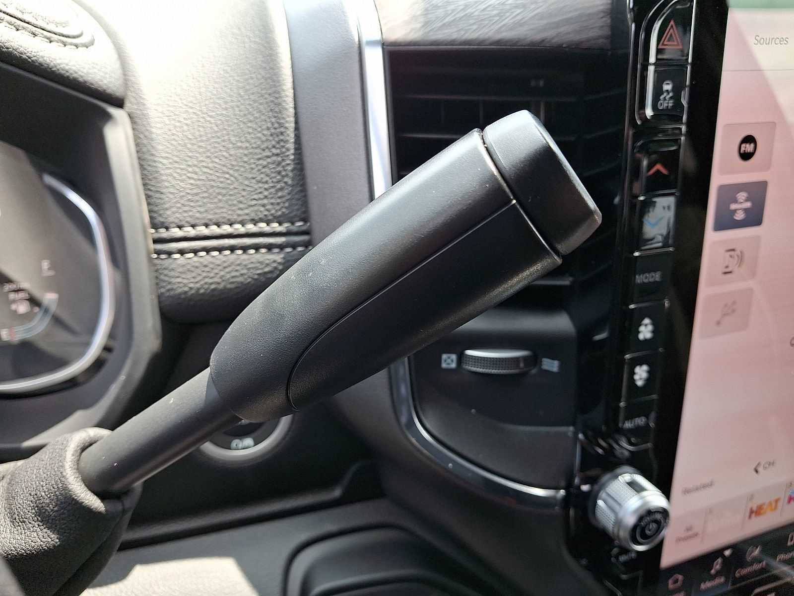 New 2026 RAM 2500 Laramie w/ Night Edition AWD/4WD image 10