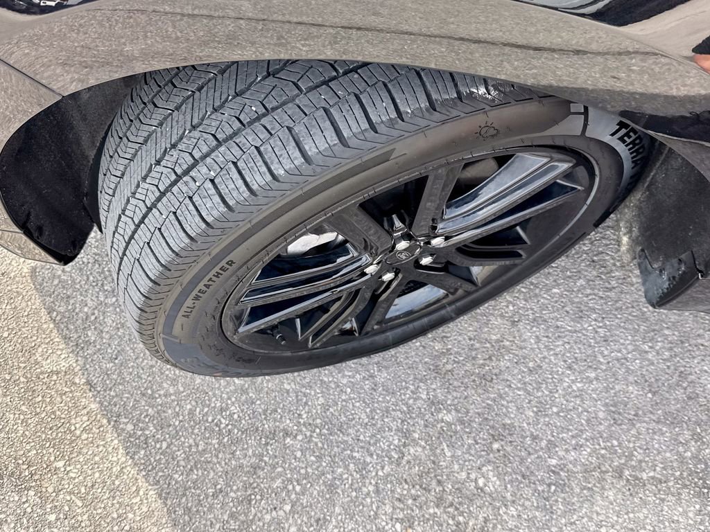 Certified 2021 Ford Edge ST-Line image 35