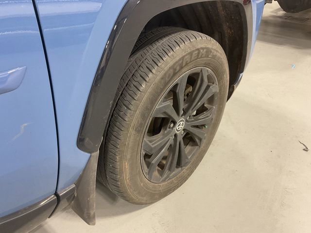 Used 2024 Toyota RAV4 SE image 14