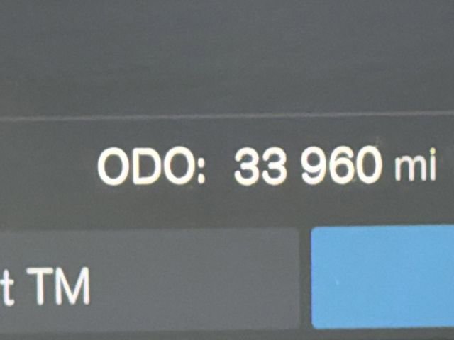 Used 2023 Volvo XC40 Recharge Plus image 21