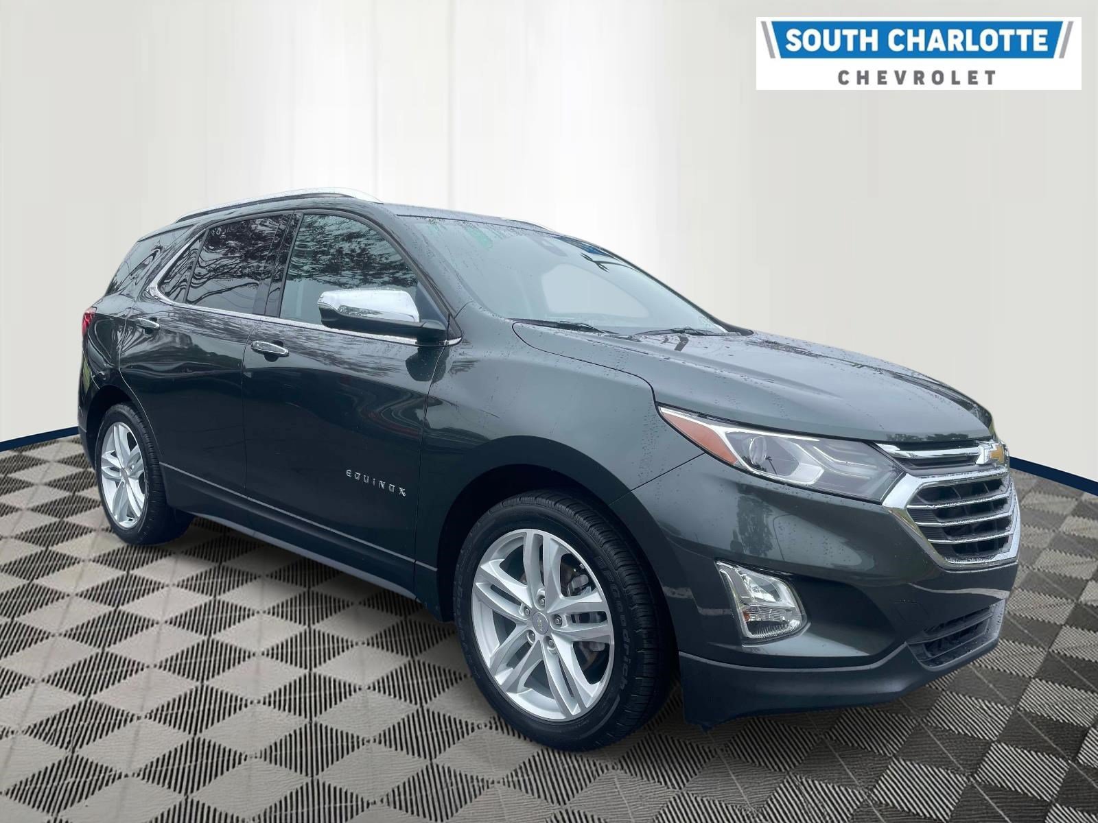 Used 2020 Chevrolet Equinox Premier FWD image 3