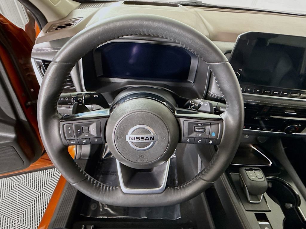 Used 2021 Nissan Rogue Platinum AWD/4WD image 22