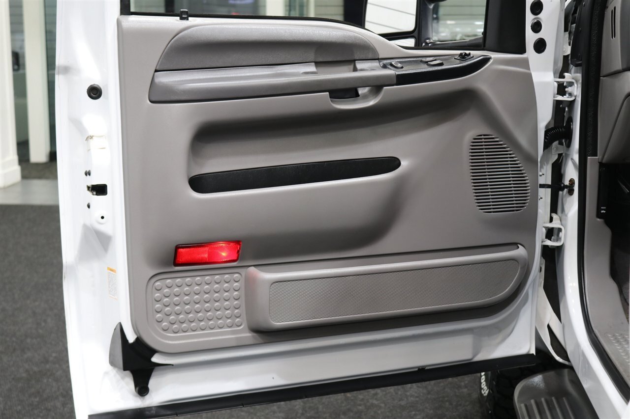 Used 2000 Ford F350 XLT image 62
