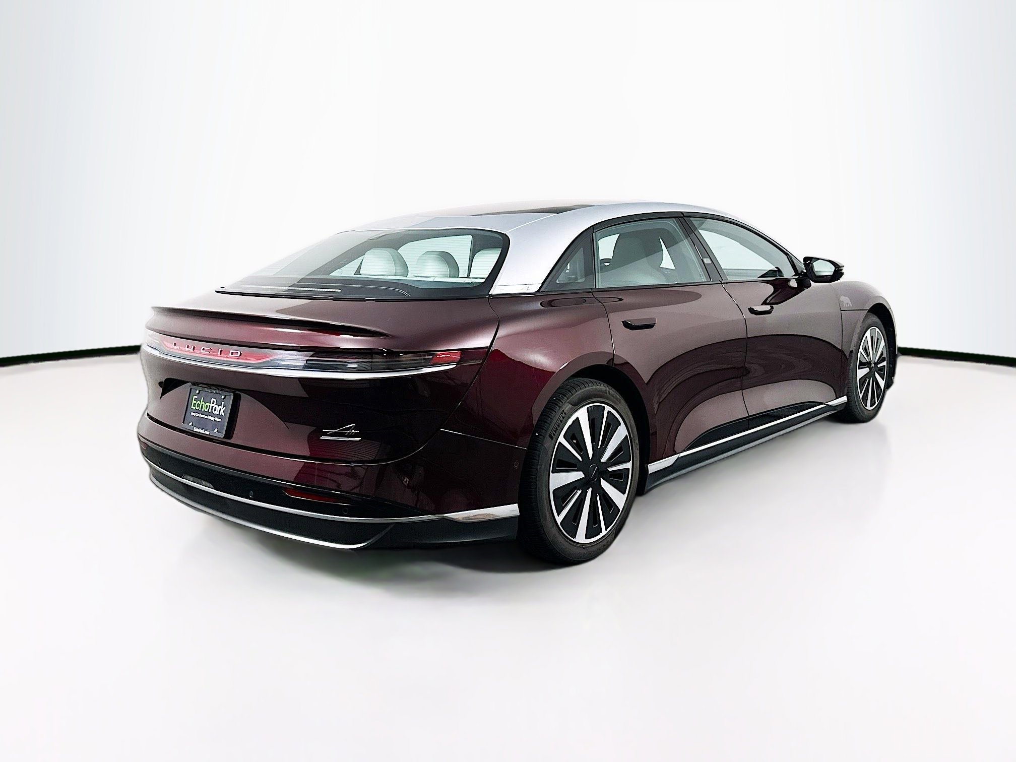 Used 2023 Lucid Air Touring AWD/4WD image 9