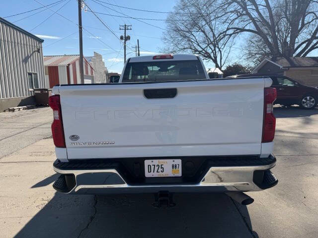 Used 2025 Chevrolet Silverado 2500 W/T w/ WT Convenience Package image 12