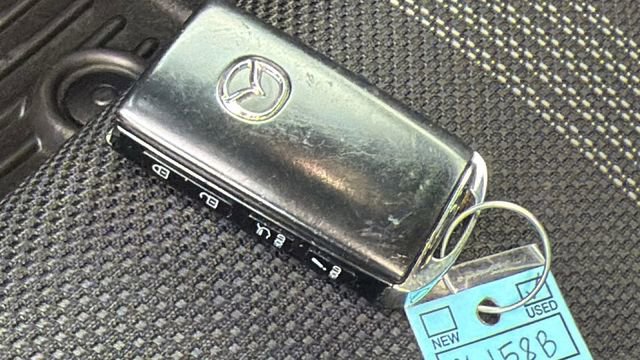 Used 2024 MAZDA CX-50 AWD 2.5 S w/ Preferred Package image 29