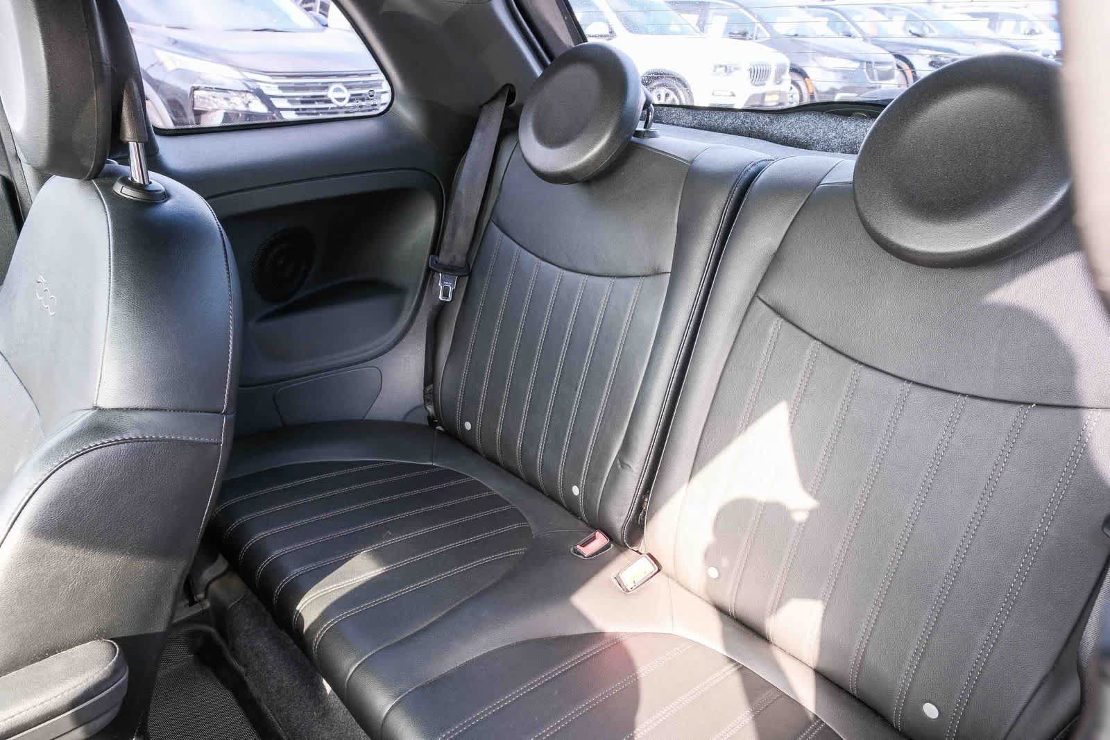 Used 2015 FIAT 500 Sport w/ Comfort/Convenience Group FWD image 18