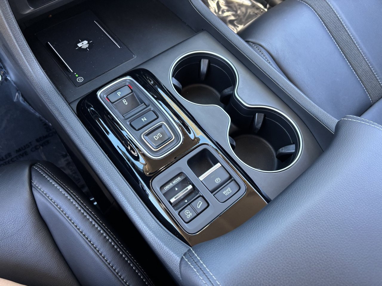 Used 2025 Honda Pilot EX-L image 23
